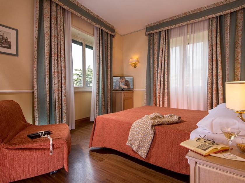 רומא Hotel Santa Costanza By Omnia Hotels מראה חיצוני תמונה
