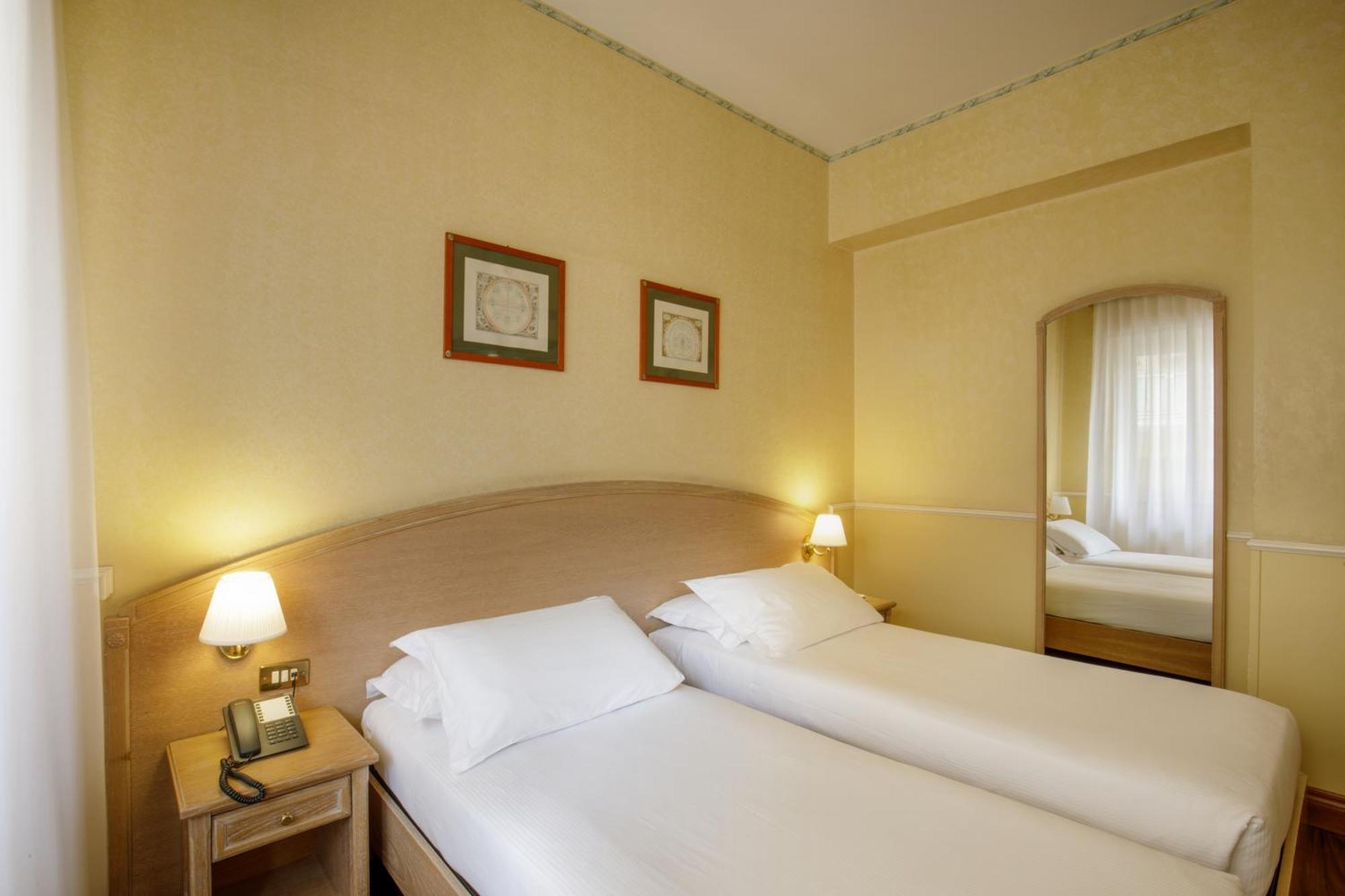 רומא Hotel Santa Costanza By Omnia Hotels מראה חיצוני תמונה