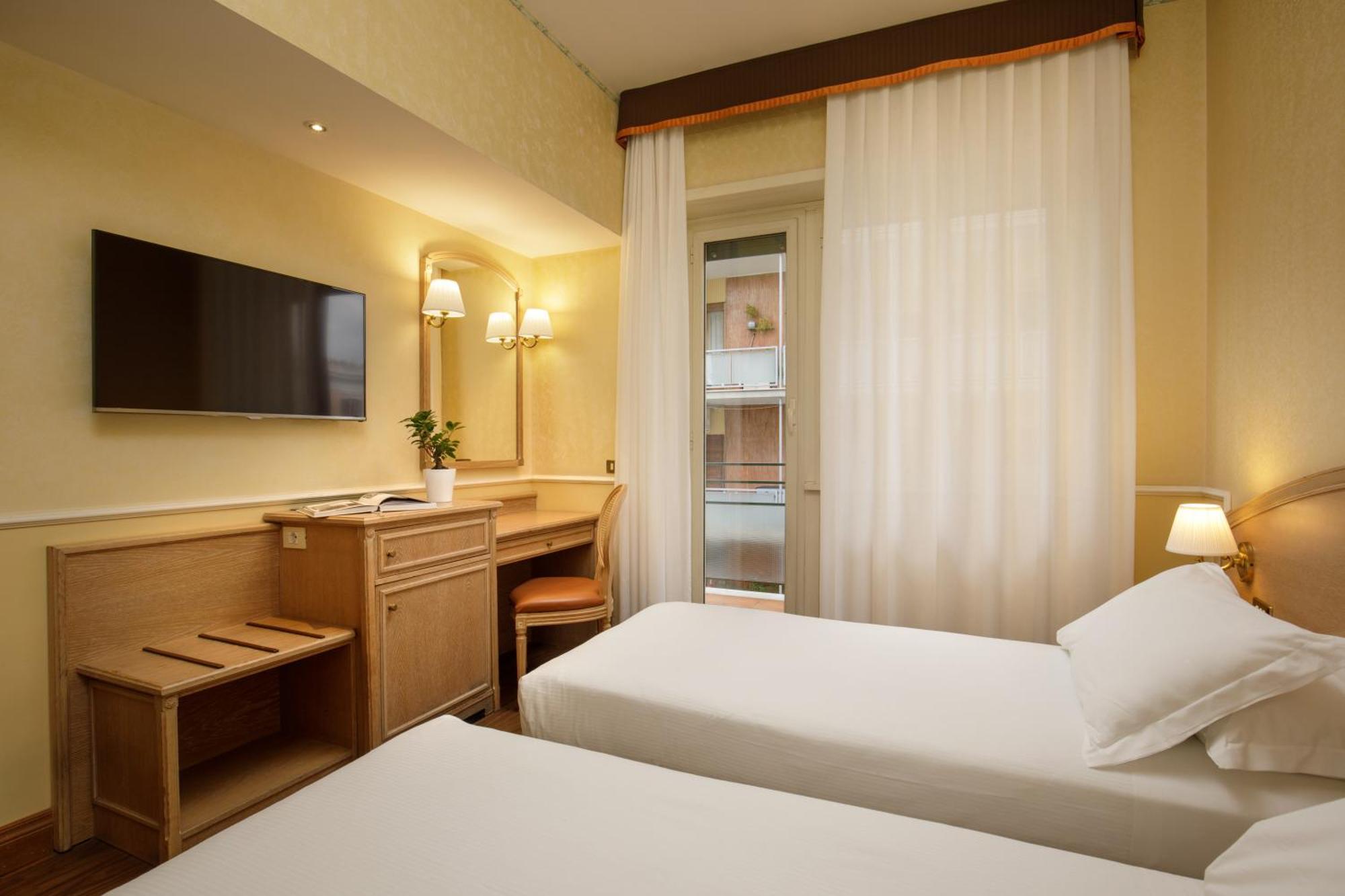 רומא Hotel Santa Costanza By Omnia Hotels מראה חיצוני תמונה