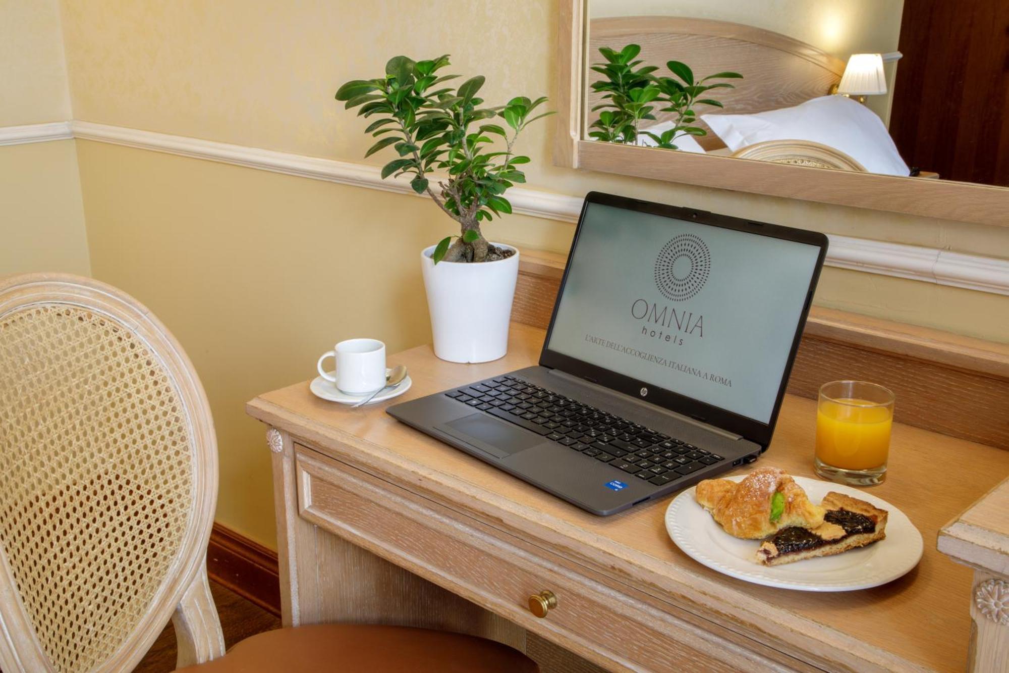 רומא Hotel Santa Costanza By Omnia Hotels מראה חיצוני תמונה